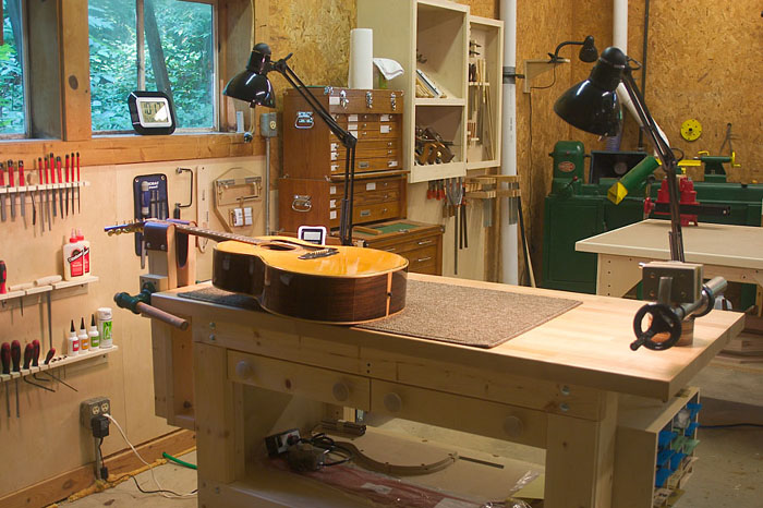 The Luthiers Workshop: Greg Maxwell
